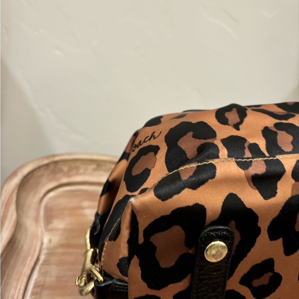 Rare Coach Leopard Print Handbag - Picture 12 of 15